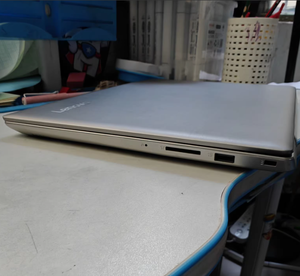 Leno Ideapad 320S-14IKB avec processeur Intel Core I5, 16 + 128 Go, ordinateur portable léger de 14 pouces, ordinateur portable de bureau et d'étude d'occasion - Product Image 3