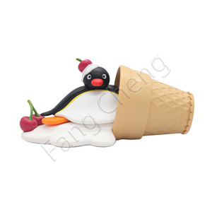 Pingu - Petit pingouin gourmand dans les jouets de la boîte mystère Gashapon - Product Image 5
