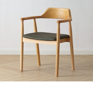 <span class=keywords><strong>Chaises</strong></span> design <span class=keywords><strong>scandinaves</strong></span> <span class=keywords><strong>de</strong></span> haute qualité <span class=keywords><strong>en</strong></span> bois massif <span class=keywords><strong>de</strong></span> frêne, chaise <span class=keywords><strong>de</strong></span> salle à manger Hiroshima <span class=keywords><strong>en</strong></span> cuir nordique pour restaurant - Product Image 5