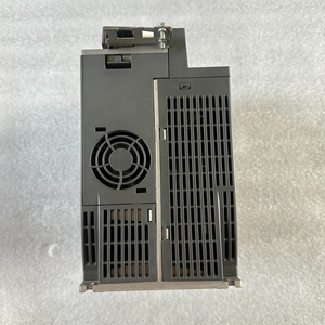 Variador de Frecuencia Compacto 6SL3210 5FE15 0UF0, 0.5kW, 1.6A, 3AC, 200-240V, Control por Impulsos para Sistemas de Movimiento - Product Image 6