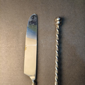 Ouvre-bouteille fantaisie en forme d'écureuil et ensemble de couverts à manche torsadé, design animal artisanal, articles de bar et couverts - Product Image 4