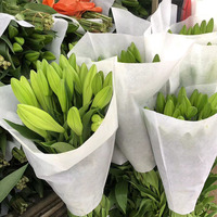 Fleurs de lys fraîchement coupées, roses, lot de 10, décoratives, en provenance de Chine, vente chaude aux Philippines et au Vietnam, avec emballage isotherme.
