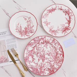 Vente en gros de services à vaisselle en porcelaine osseuse à motifs floraux de style européen, 3 pièces, pour la maison - Product Image 5
