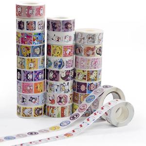 Autocollant durable et étanche en vinyle autocollant personnalisé Anime dessin animé mignon enfants découpé conception affiche Logo rouleau étiquettes d'emballage - Product Image 1