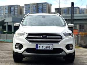 Auto Usado <span class=keywords><strong>Ford</strong></span> Kuga 2017, Vehículo de <span class=keywords><strong>Segunda</strong></span> <span class=keywords><strong>Mano</strong></span>, 1.5T, Automático, Volante a la Izquierda, <span class=keywords><strong>SUV</strong></span>, Bajo Kilometraje, Gran Oferta, Exportación, Venta al Por Mayor - Product Image 2