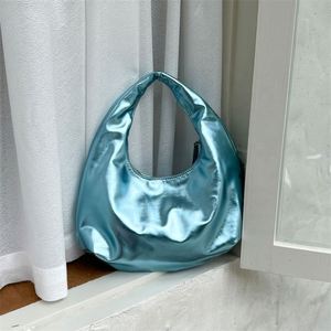 Sac à main tendance en cuir PU brillant couleur bonbon, nouveau design, haute qualité, sac à main sous le bras - Product Image 3