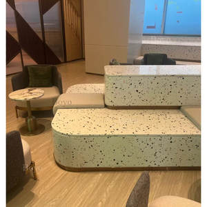 Table de réception pour projet hôtelier commercial, nouveau design, plateau en terrazzo blanc en forme de U - Product Image 2