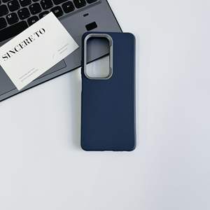 Funda Protectora de TPU con Textura de Cuero Liso y Orificios Grandes para Teléfono Transsion HOT 50i Spark 30, Nueva - Product Image 3