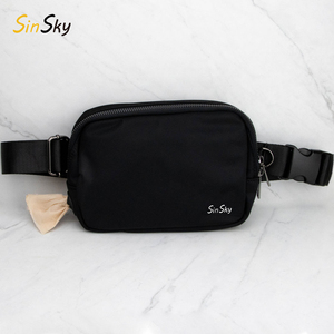 SinSky tas pinggang kustom, dompet selempang nilon olahraga berjalan anjing dengan pemegang botol air - Product Image 2