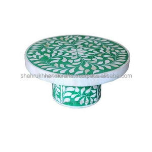 Support à gâteau de style cristal de fabrication indienne haut de gamme, présentoir de luxe pour desserts, idéal pour les mariages, événements et tables de banquet. - Product Image 2
