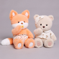En gros, Jouets en peluche super doux rembourrés de coton PP, mignons lapins, ours, renards blancs, compagnons de naissance lavables