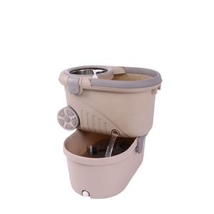 Sistem Mop dan Ember Putar Ajaib Easy Life 360 Easy Wring - Product Image 6