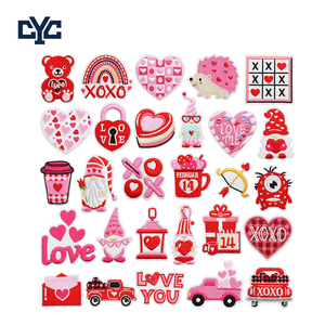 Patch brodé DIY Cœur Rouge Rose Romantique avec Cadenas et Lettre d'Amour, Taille et Couleur Personnalisables, Patchs Thermocollants pour la Saint-Valentin - Product Image 4