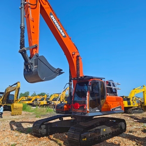 รถขุด DOOSAN DX300LC-9C มือสอง สภาพดี ราคาสุดคุ้ม สำหรับงานก่อสร้างที่อยู่อาศัย รถขุด Doosan 360 มือสอง - Product Image 4