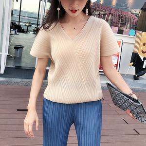 Blusa plisada <span class=keywords><strong>Issey</strong></span> <span class=keywords><strong>Miyake</strong></span> T camisa verano plus tamaño mujeres v cuello <span class=keywords><strong>de</strong></span> moda manga abrigo top - Product Image 3