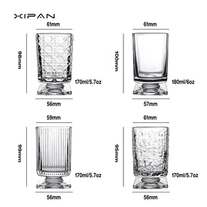 Vaso Cuadrado Clásico Retro de 6oz con Patrón Floral, Superficie Texturizada, Apto para Lavavajillas, para Whisky, Jugos, Uso en Casa o Cafetería - Product Image 6