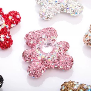 Ciondoli a Forma di Orso con Strass Luccicanti, Decorazioni a Cuore, Perline con Foro per Accessori Fai-da-Te, Custodie per Cellulari, Portachiavi - Product Image 1