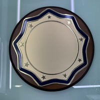 Plaques de trophées personnalisées en aluminium et bois de qualité supérieure YIWU MARKET - Forme de bouclier - Gravure laser - Récompenses sportives pour la vente en gros