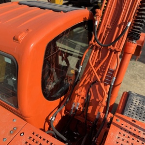 รถขุดมือสอง DOOSAN DX150LC ขนาด 15 ตัน นำเข้าแท้ เครื่องยนต์ 71 กิโลวัตต์ และมอเตอร์เกียร์ สำหรับใช้งานในที่อยู่อาศัยและเกษตรกรรม - Product Image 4