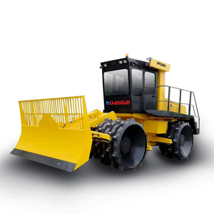 Compacteur de déchets à coût efficace pour les sites d'enfouissement des déchets solides municipaux - Product Image 1