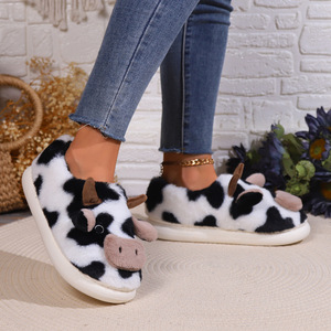 Pantuflas de Algodón con Diseño de Vaca de Dibujos Animados, Lindas y de Alta Calidad, para Hombres y Mujeres, Antideslizantes, Cálidas y de Felpa, para Interiores y Exteriores, para la Temporada de Otoño - Product Image 4
