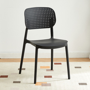Chaise en résine PP colorée pour utilisation en intérieur, <span class=keywords><strong>jardin</strong></span>, maison, bureau, cafés, restaurants, hôtels, meubles <span class=keywords><strong>de</strong></span> maison, plastique PP - Product Image 4
