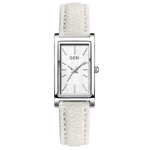 Montre à quartz pour femme avec cadran rectangulaire vintage et bracelet en cuir texturé, montre-bracelet élégante et minimaliste - Product Image 5