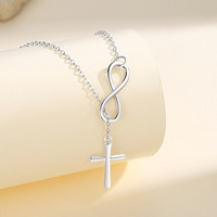 Collier pendentif croix numéro 8 porte-bonheur en alliage tendance unisexe avec plaqué argent cadeau chrétien