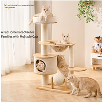 Arbre à chat 3-en-1 moderne, luxueux, durable, sûr et interactif en tissu et chêne blanc, design peu encombrant, écologique et anti-griffures