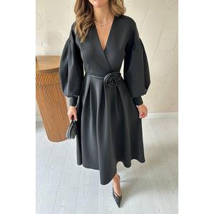 Vestido de Buceo Negro con Detalle de Rosa - Negro - Product Image 4