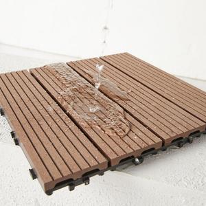 Baldosas de Suelo para Exteriores de WPC, Baldosas de Madera Plástica Compuesta Impermeables para Terraza, Baldosas de Encaje para Patio - Product Image 1
