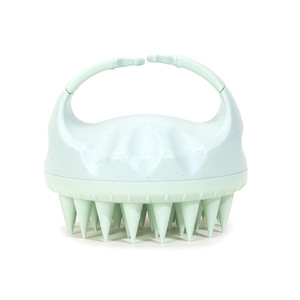 Brosse à cheveux pour massage du cuir chevelu, brosse à shampooing minimaliste à base de paille de blé pour femmes, vert clair - Product Image 1