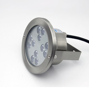 Projecteurs LED Submersibles IP68 en Acier Inoxydable à Fixation par Serre-câble RGB pour Fontaines, Jardins et Piscines Extérieures, Éclairage Paysager Dimmable et Étanche - Product Image 6