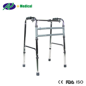 Aide à la marche médicale réglable en hauteur avec cadre en aluminium pour la réadaptation des personnes âgées - Product Image 1