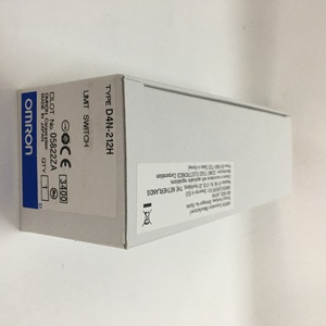 Interrupteur de fin de course Omron D4N-212H 100% neuf et original - Product Image 1