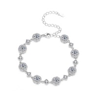 Bracelet à maillons micro-incrustés en moissanite taille brillant, en argent sterling S925 plaqué rhodium, de luxe personnalisé pour femme - Cadeau de mariage ou de fête