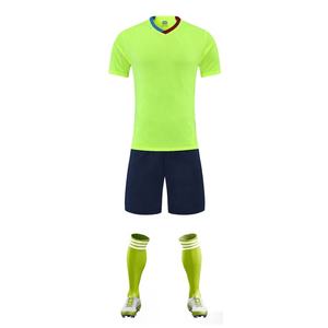 Precio de fábrica personalizado poliéster Uniformes De <span class=keywords><strong>Futbol</strong></span> cuello en V camiseta de fútbol Teamwear Kits de fútbol - Product Image 6