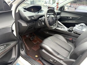 <span class=keywords><strong>Peugeot</strong></span> <span class=keywords><strong>5008</strong></span> 1.6THP Elite 2017, Turbo Eficiente, Asientos Plegables, Seguridad Avanzada, Ideal para Viajes Largos y Familias - Product Image 4