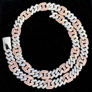 Collier à maillons géométriques plaqué or rose avec zircone cubique taille baguette, bijoux de fête élégants pour femmes - Product Image 1