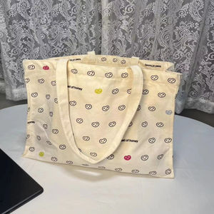 Nouveau sac fourre-tout en toile tendance avec cordon de serrage, sacs fourre-tout en coton biologique avec logo imprimé personnalisé - Product Image 1
