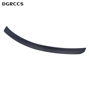 Alerón Trasero de Fibra de Carbono Estilo Sedán de 4 Puertas para DGRCCS Clase E W212, 2009-2019, con Adhesivo - Product Image 3