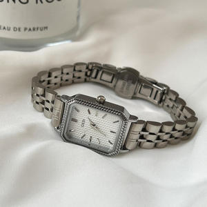 GEDI Retro Small Square Plate Steel Strip Women's Watch <b>Light</b> Niche High-end Feeling Quartz Watch Versatile Fashion Style - Product Image 2