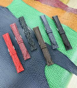 Bracelet de montre en cuir de requin souple 20mm 22mm, véritable bracelet de montre artisanal de qualité supérieure, durable, confortable, bracelet de remplacement de luxe - Product Image 5