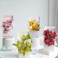 Boîte à fleurs portable de tendresse de printemps boîte-cadeau imprimée en feuille d'or élégante pour la floriculture pour l'emballage d'arrangements de fleuriste