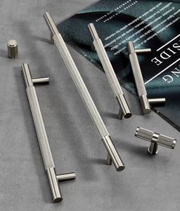 Oferta caliente: Tiradores largos de latón macizo con acabado de níquel cepillado para muebles, armarios, gabinetes de cocina y tiradores de cajones. - Product Image 1