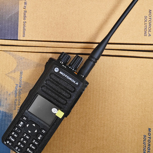 Radio Portátil VHF DP4800 DP4801 DP4800e DP4801e - Product Image 2