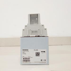 Contrôleur de température universel RLU236 de qualité supérieure pour la gestion de la température - Product Image 4