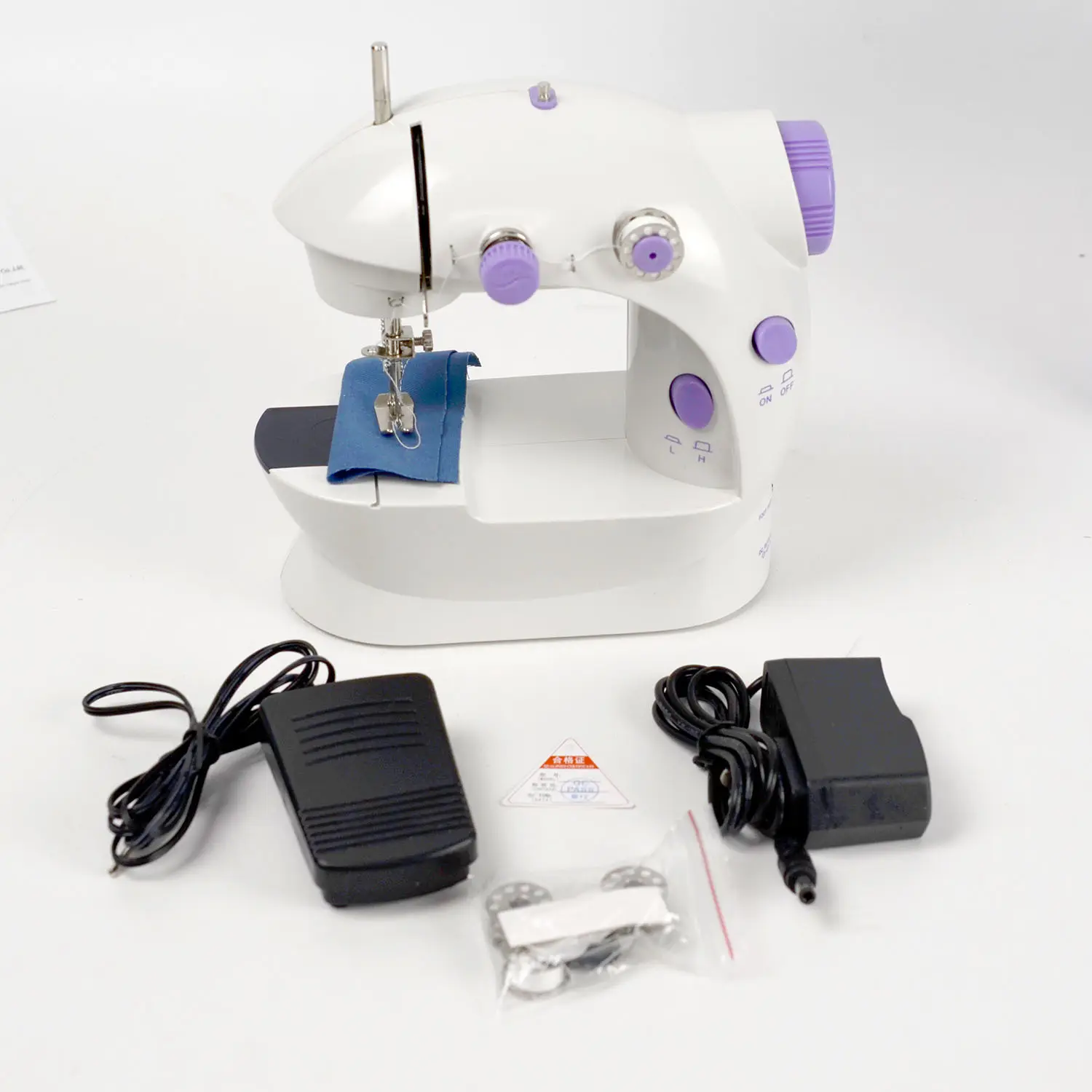 Factory Hot Sell Electronic Sewing Machine Durable Household Mini Electric Sewing Machine
