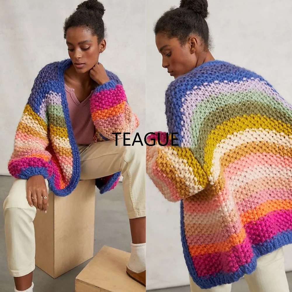 2023 Custom hand knitting sweater ladies sweater knitted by hand long sleeve cardigan