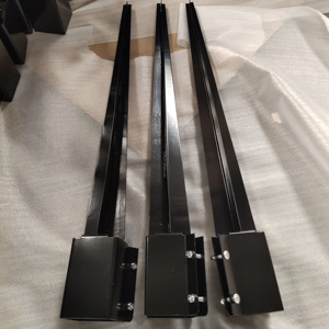 Piquets <span class=keywords><strong>de</strong></span> sol robustes pour poteaux <span class=keywords><strong>de</strong></span> clôture <span class=keywords><strong>4x4</strong></span>, vis <span class=keywords><strong>de</strong></span> terre galvanisées, pour poteaux carrés - Product Image 1